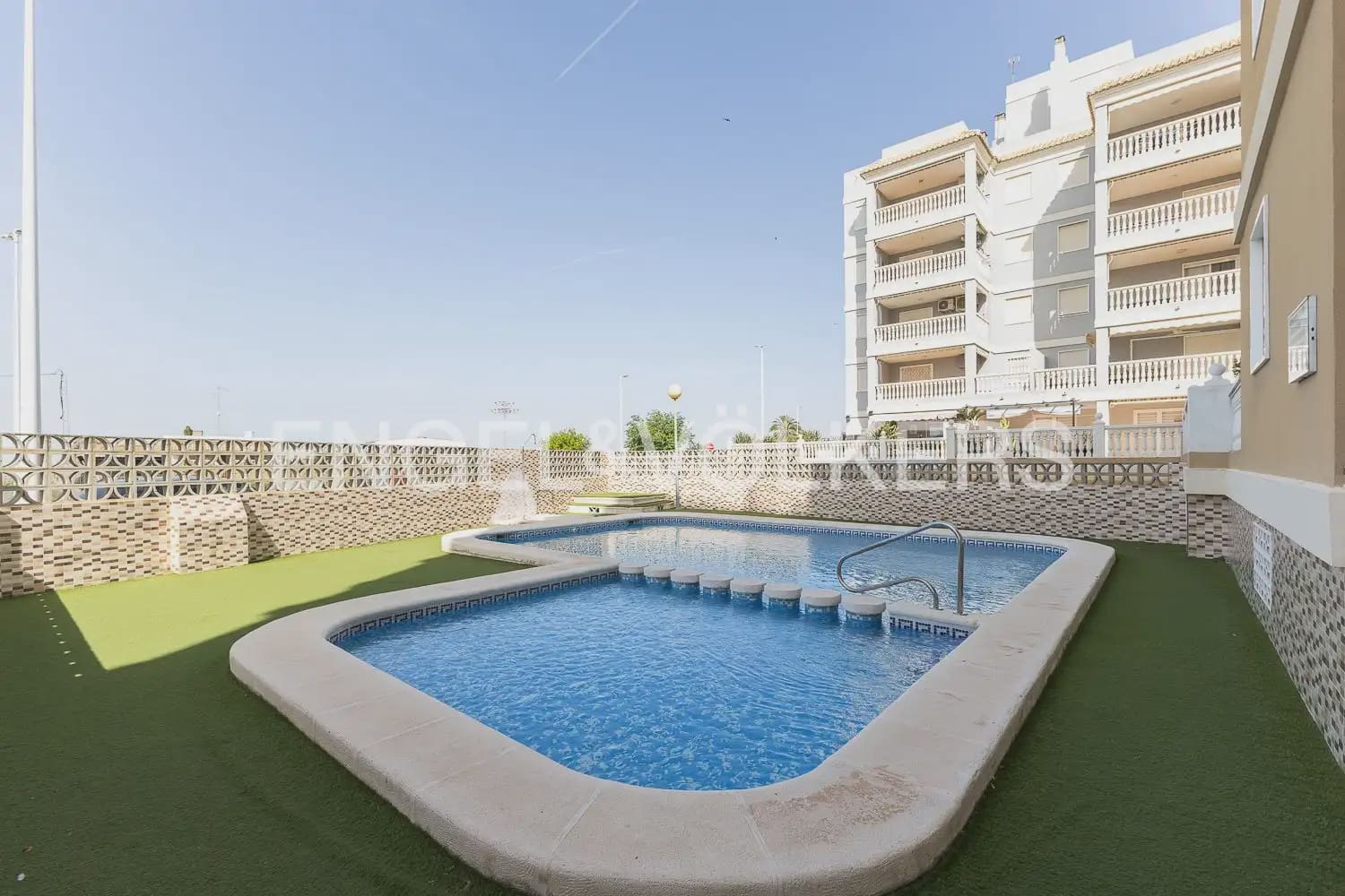 3 bedroom Flat for sale in Sueca with pool - € 230,000 (Ref: 9897732)
