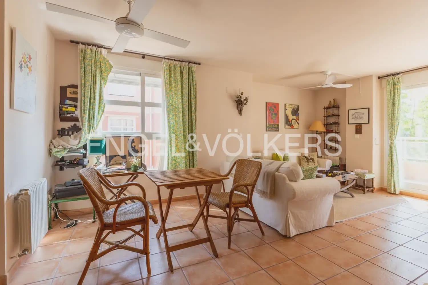 Piso de 2 habitaciones en Javea / Xàbia en venta con piscina garaje - 399.000 € (Ref: 9897733)