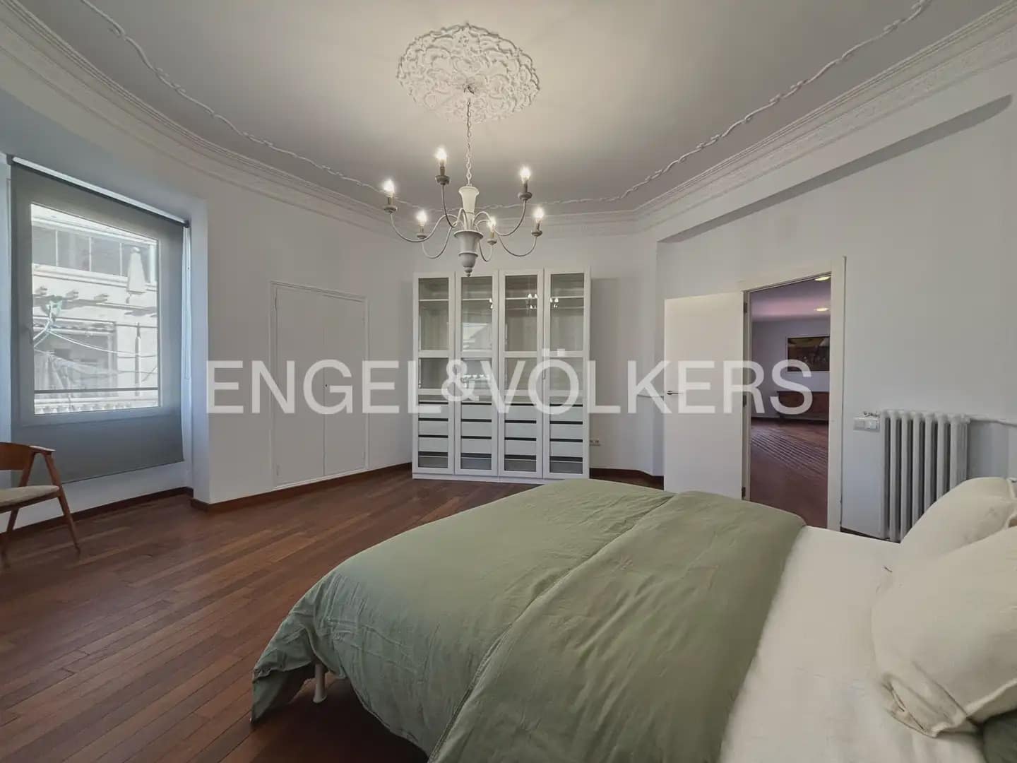 4 Zimmer Wohnung zu vermieten in Valencia Stadt - 3.500 € (Ref: 9897734)