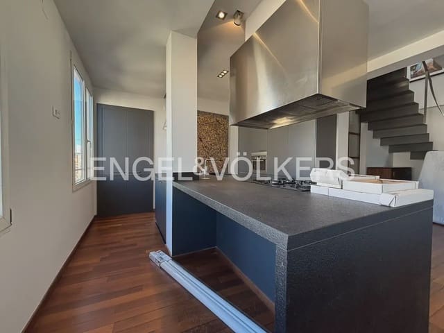 4 sovrum Lägenhet att hyra i Sant Francesc, Valencia stad - 3 500 € (Ref: 9897734)