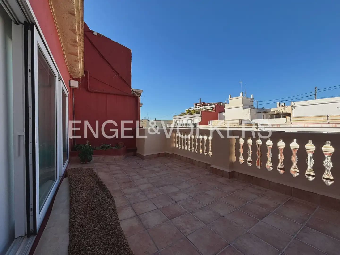 4 Zimmer Wohnung zu vermieten in Valencia Stadt - 3.500 € (Ref: 9897734)