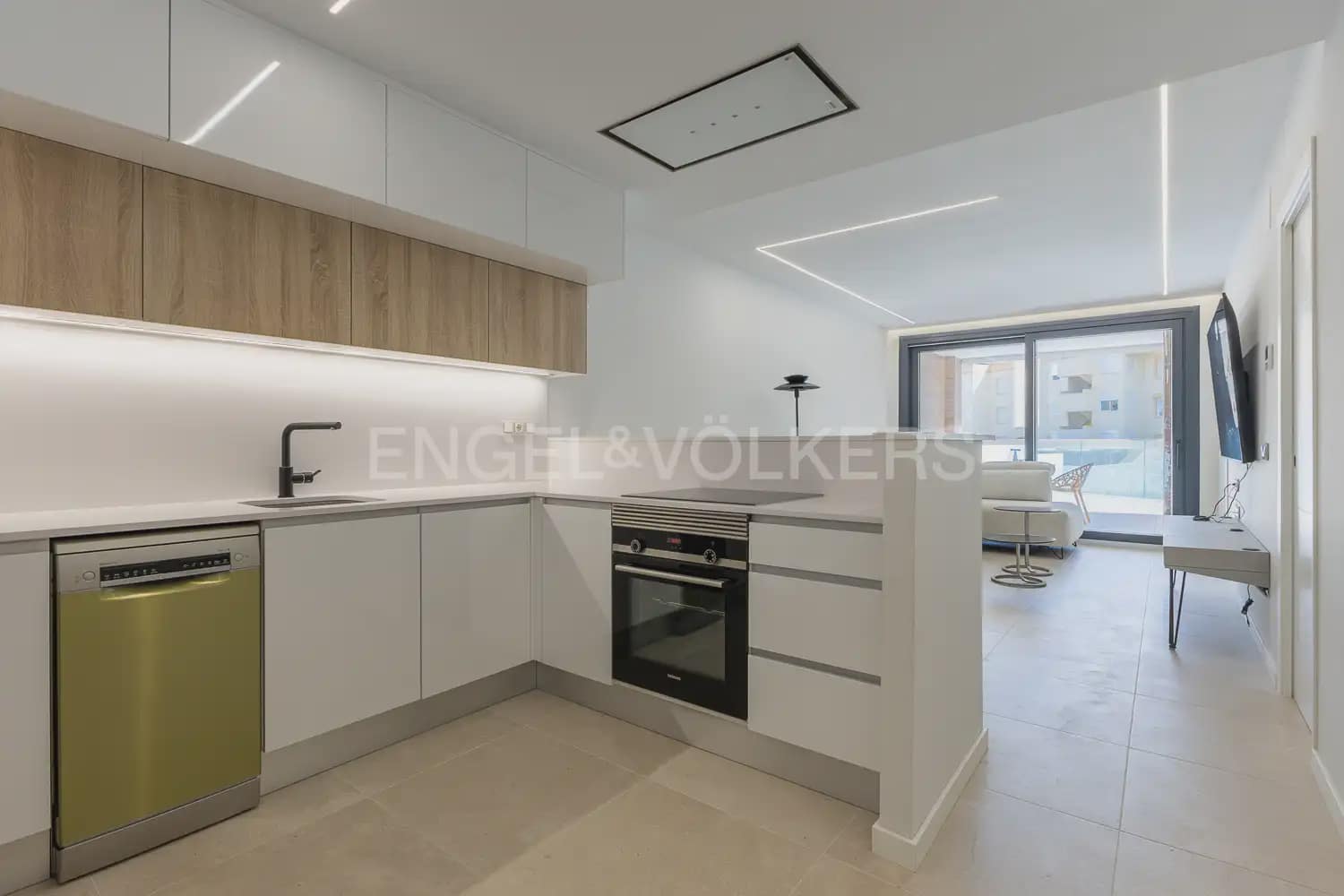 2 sypialnia Mieszkanie do wynajęcia w Denia z basenem garażem - 1 500 € (Ref: 9897735)