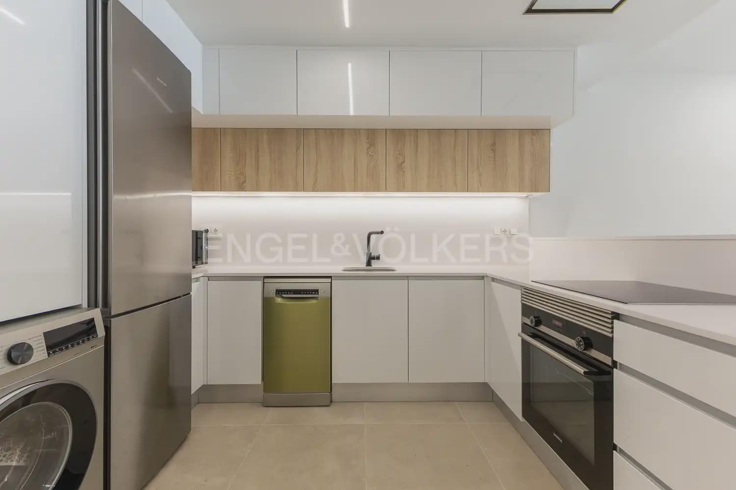 2 sypialnia Mieszkanie do wynajęcia w Denia z basenem garażem - 1 500 € (Ref: 9897735)