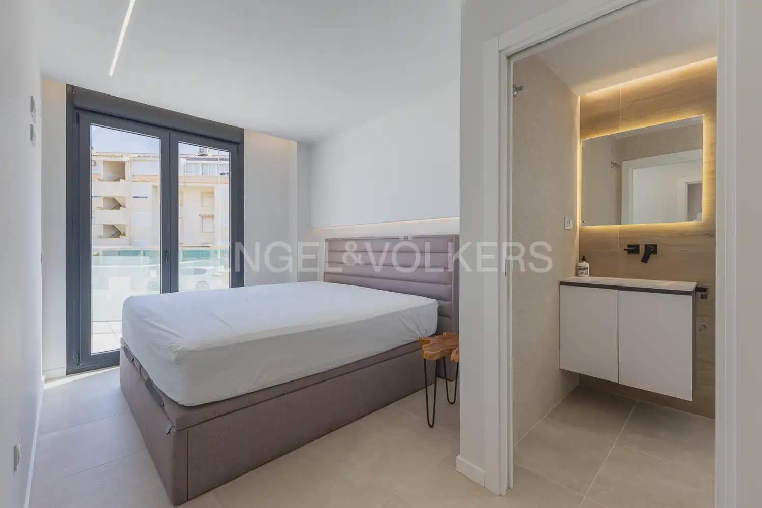 2 sypialnia Mieszkanie do wynajęcia w Denia z basenem garażem - 1 500 € (Ref: 9897735)