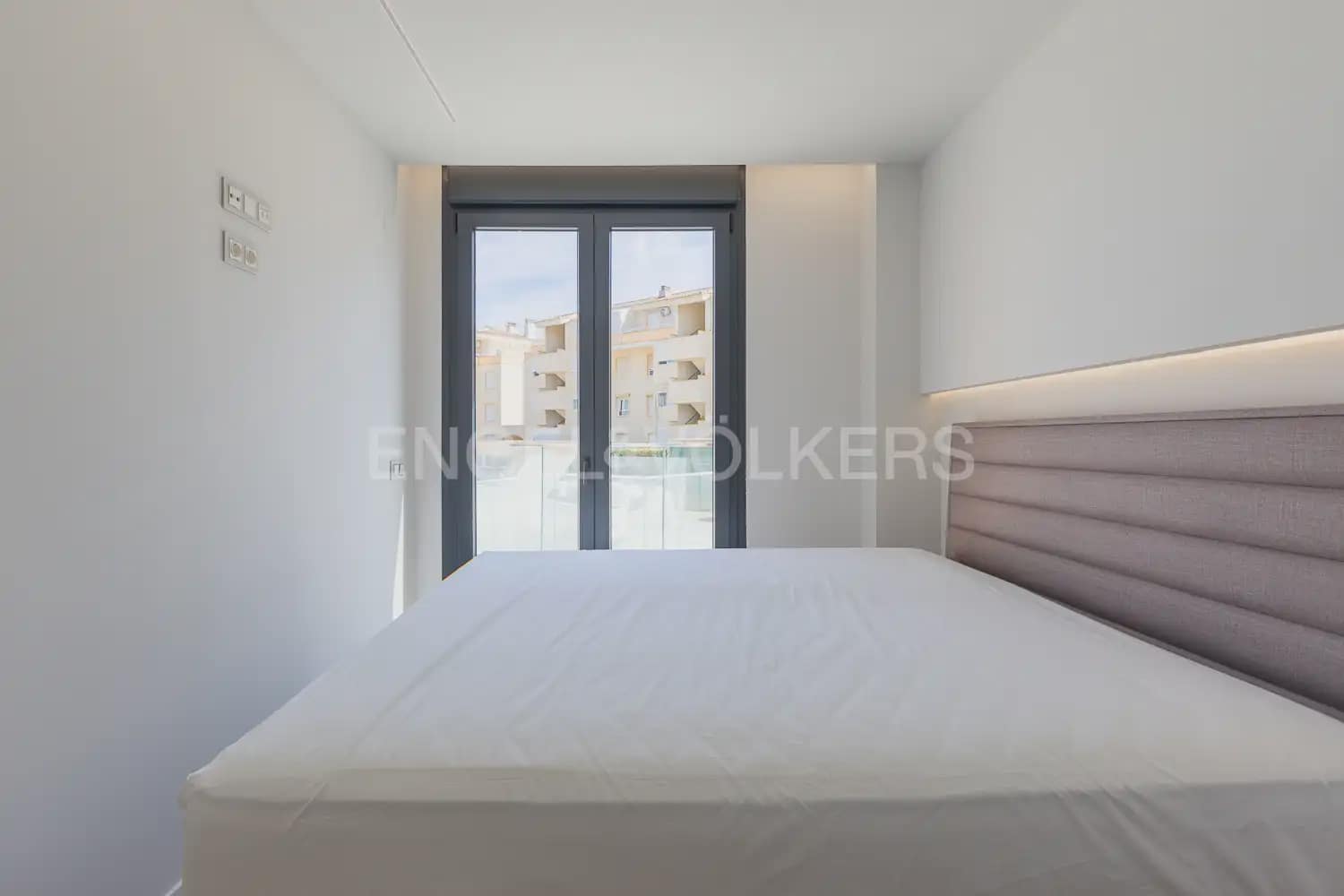 2 sypialnia Mieszkanie do wynajęcia w Denia z basenem garażem - 1 500 € (Ref: 9897735)
