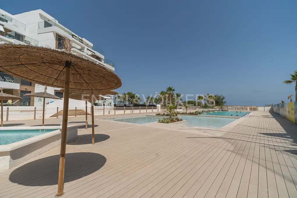 2 sypialnia Mieszkanie do wynajęcia w Denia z basenem garażem - 1 500 € (Ref: 9897735)