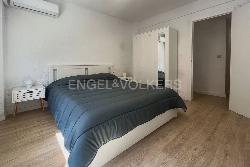 3 makuuhuone Asunto vuokrattavana paikassa Valencia kaupunki - 1 800 € (Ref: 9897736)