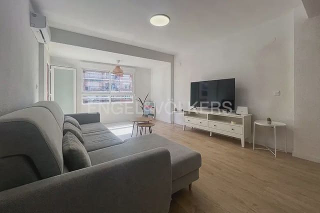 3 makuuhuone Asunto vuokrattavana paikassa Mestalla, Valencia kaupunki - 1 800 € (Ref: 9897736)