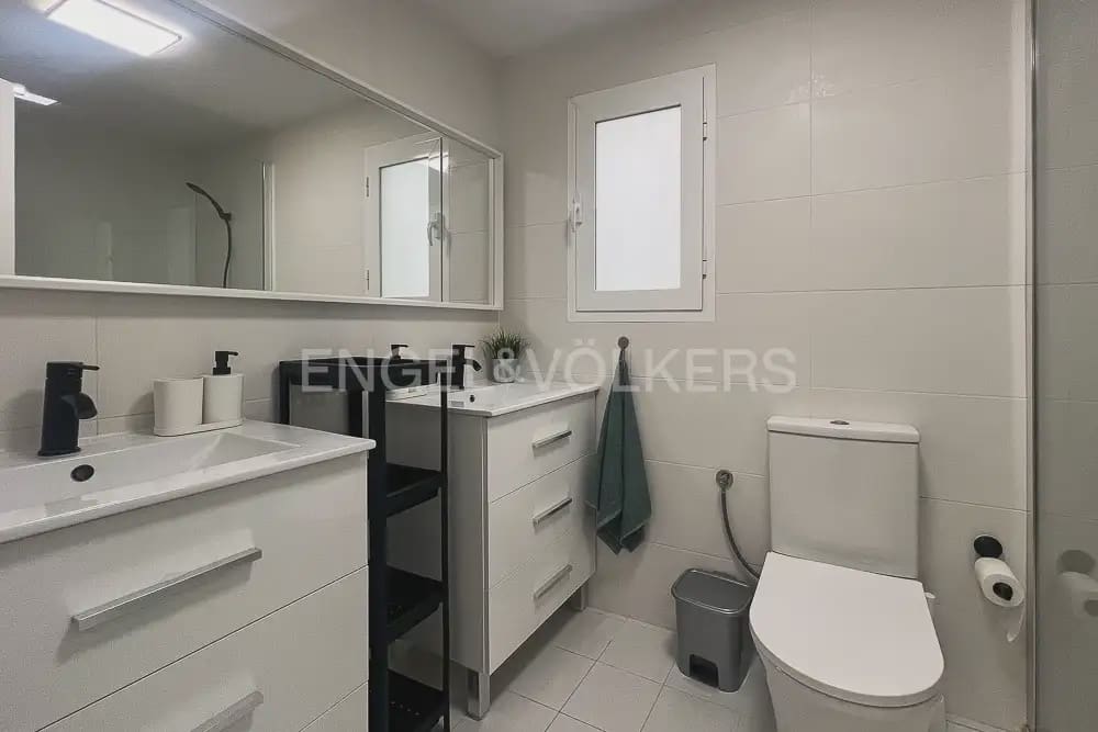 3 makuuhuone Asunto vuokrattavana paikassa Valencia kaupunki - 1 800 € (Ref: 9897736)