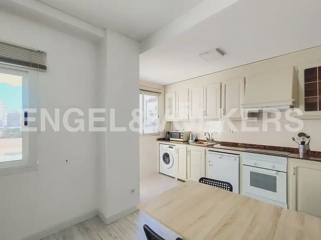 5 slaapkamer Flat te huur in Albors, Valencia stad - € 1.700 (Ref: 9897737)