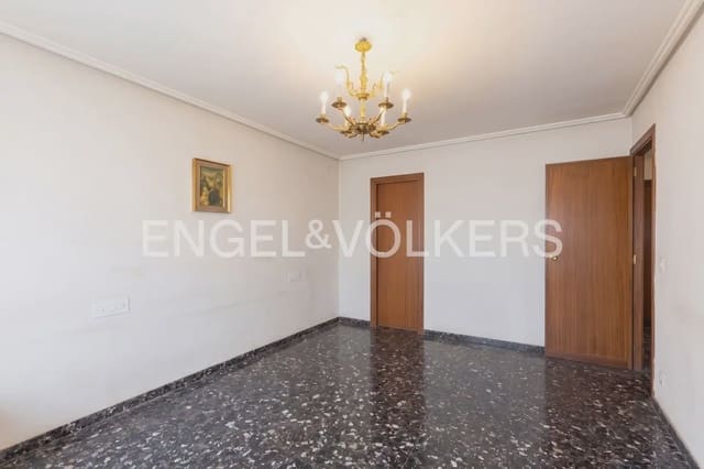 4 quarto Apartamento para venda em La Gran Via, Valência cidade com garagem - 800 000 € (Ref: 9897738)