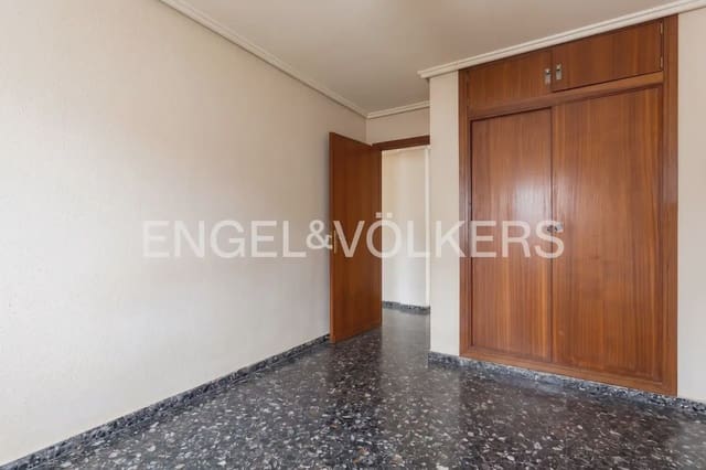 4 quarto Apartamento para venda em La Gran Via, Valência cidade com garagem - 800 000 € (Ref: 9897738)