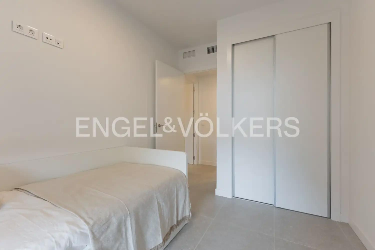 2 makuuhuone Asunto vuokrattavana paikassa Denia mukana uima-altaan 
autotalli - 1 700 € (Ref: 9897741)