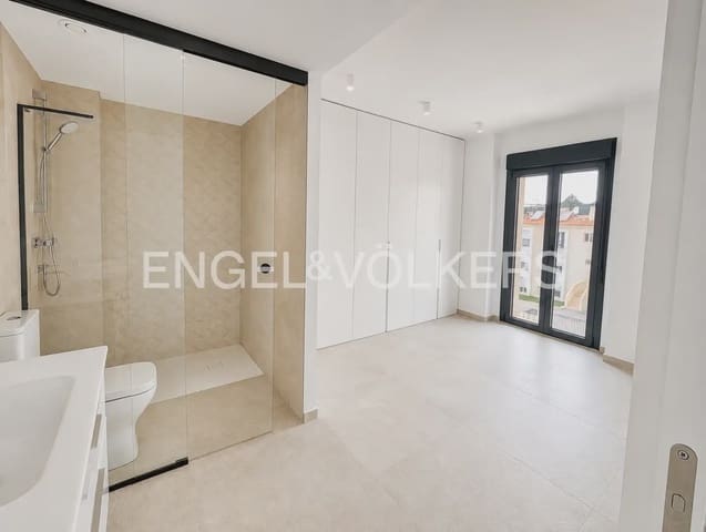Piso de 2 habitaciones en El Montgó, Dénia en venta con piscina - 369.000 € (Ref: 9897742)