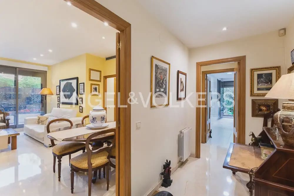 3 Zimmer Wohnung zu verkaufen in Valencia Stadt mit Pool Garage - 690.000 € (Ref: 9897745)
