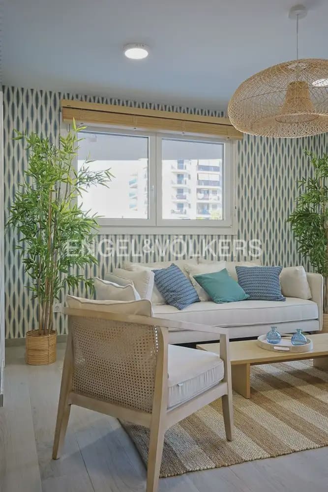 Piso de 1 habitación en València ciudad en venta con piscina - 300.000 € (Ref: 9897746)