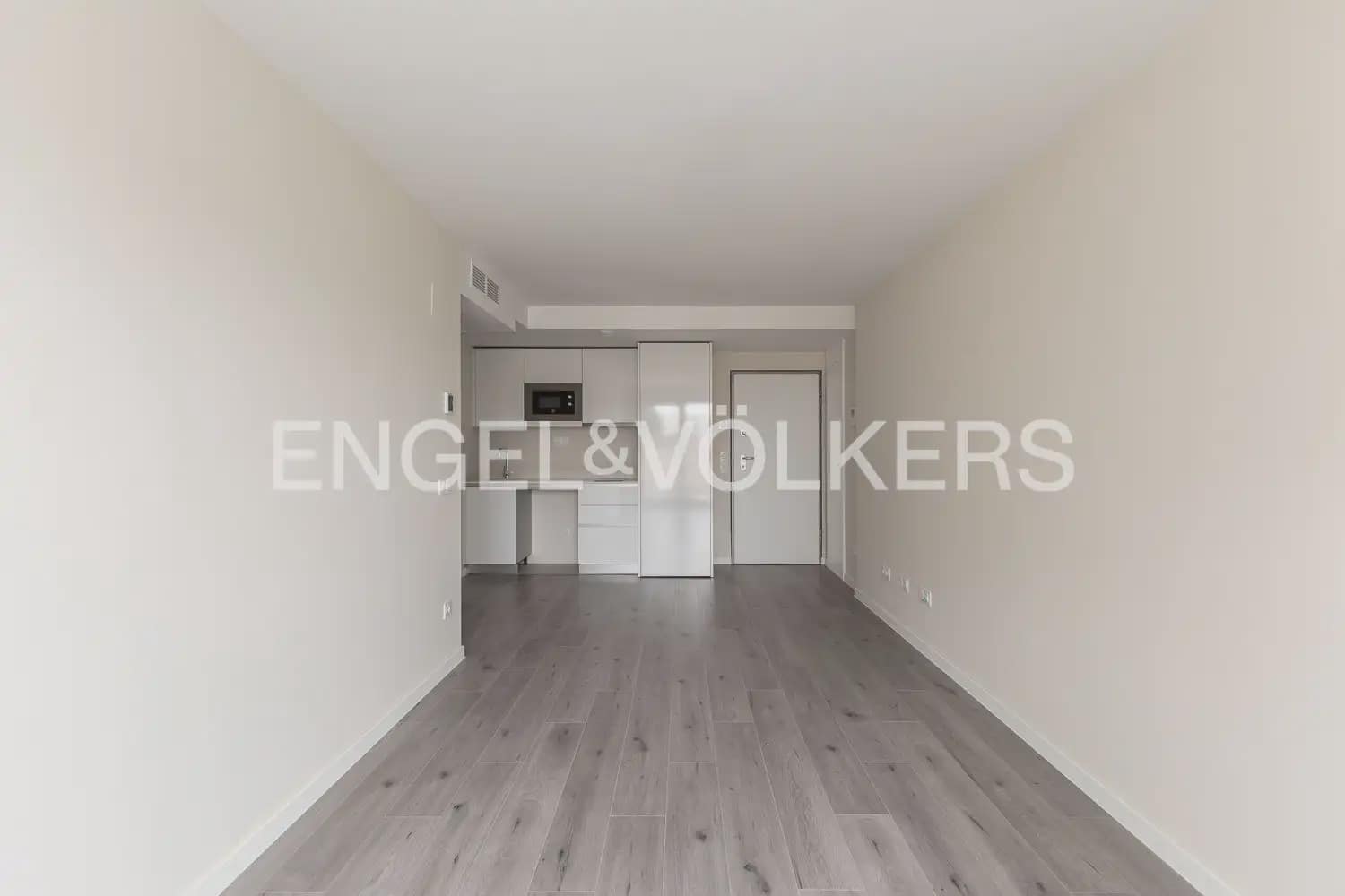 Piso de 1 habitación en València ciudad en venta con piscina - 300.000 € (Ref: 9897746)