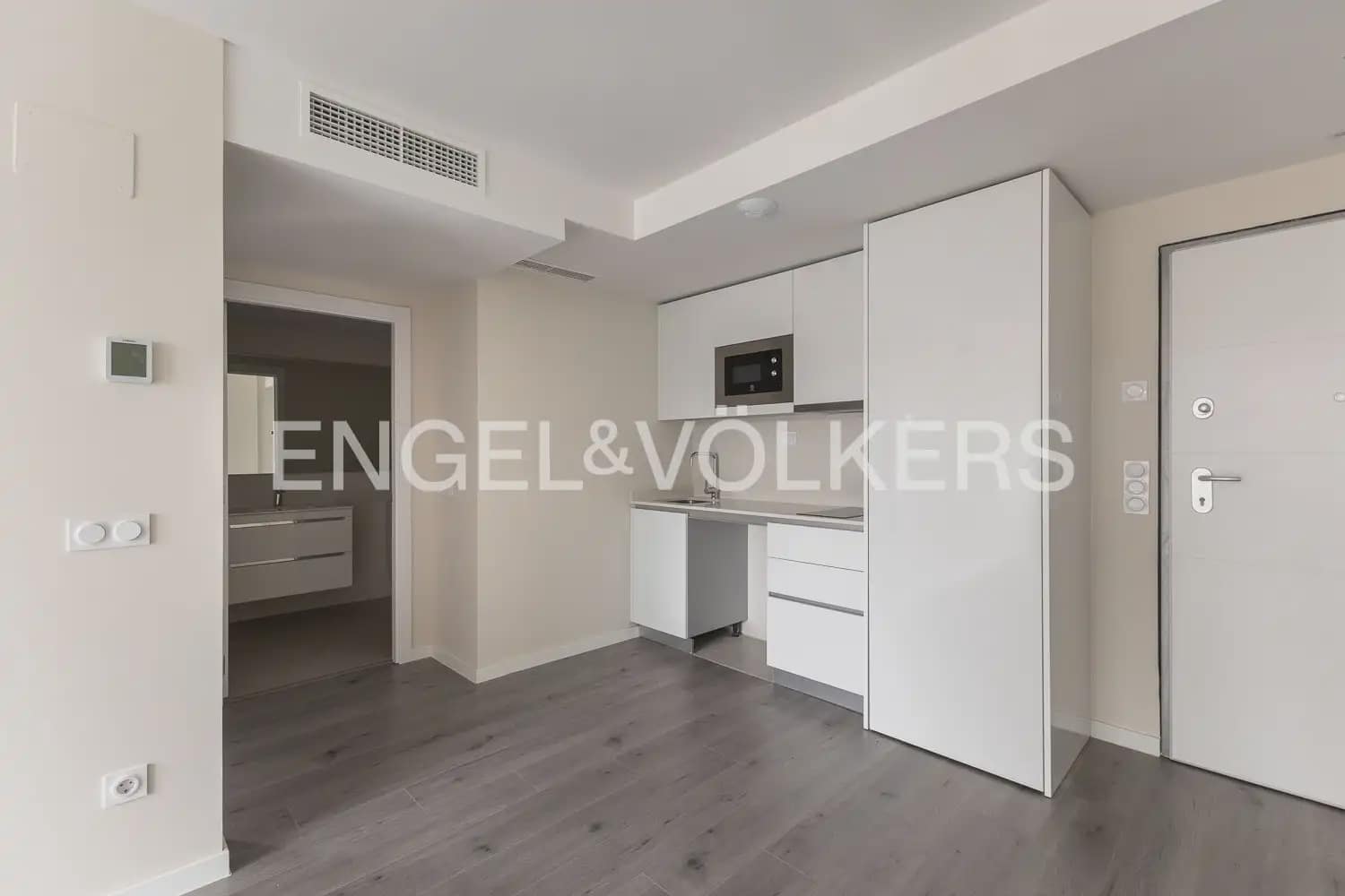 Piso de 1 habitación en València ciudad en venta con piscina - 300.000 € (Ref: 9897746)