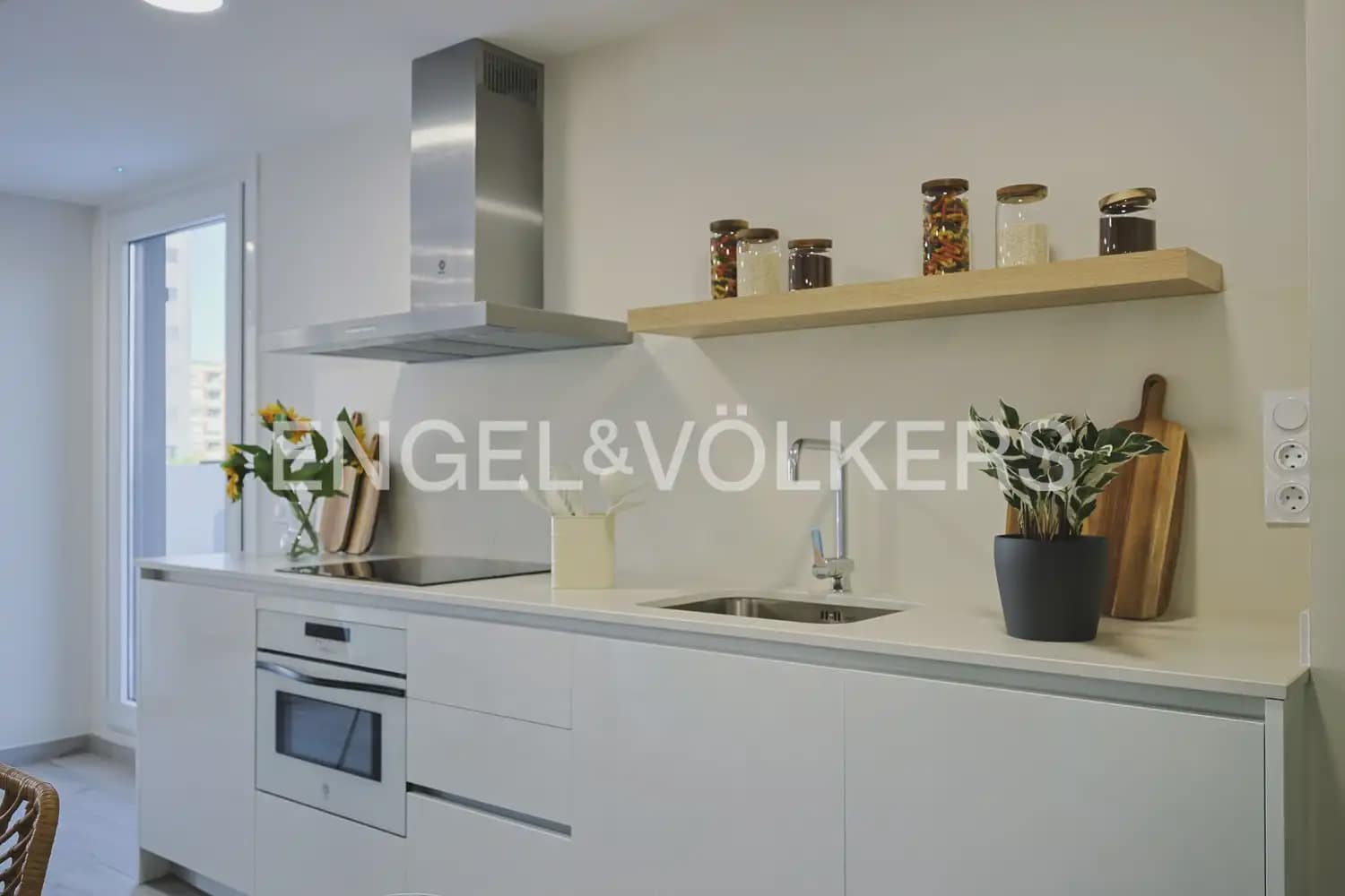 Piso de 1 habitación en València ciudad en venta con piscina - 300.000 € (Ref: 9897746)
