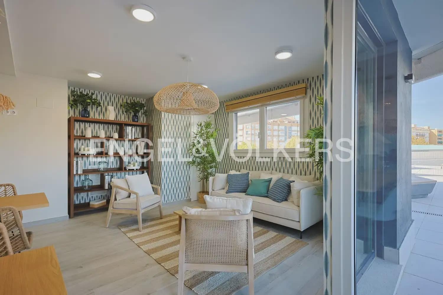 Piso de 1 habitación en València ciudad en venta con piscina - 300.000 € (Ref: 9897746)