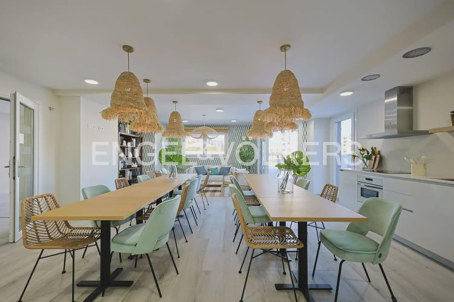 Piso de 1 habitación en València ciudad en venta con piscina - 300.000 € (Ref: 9897746)
