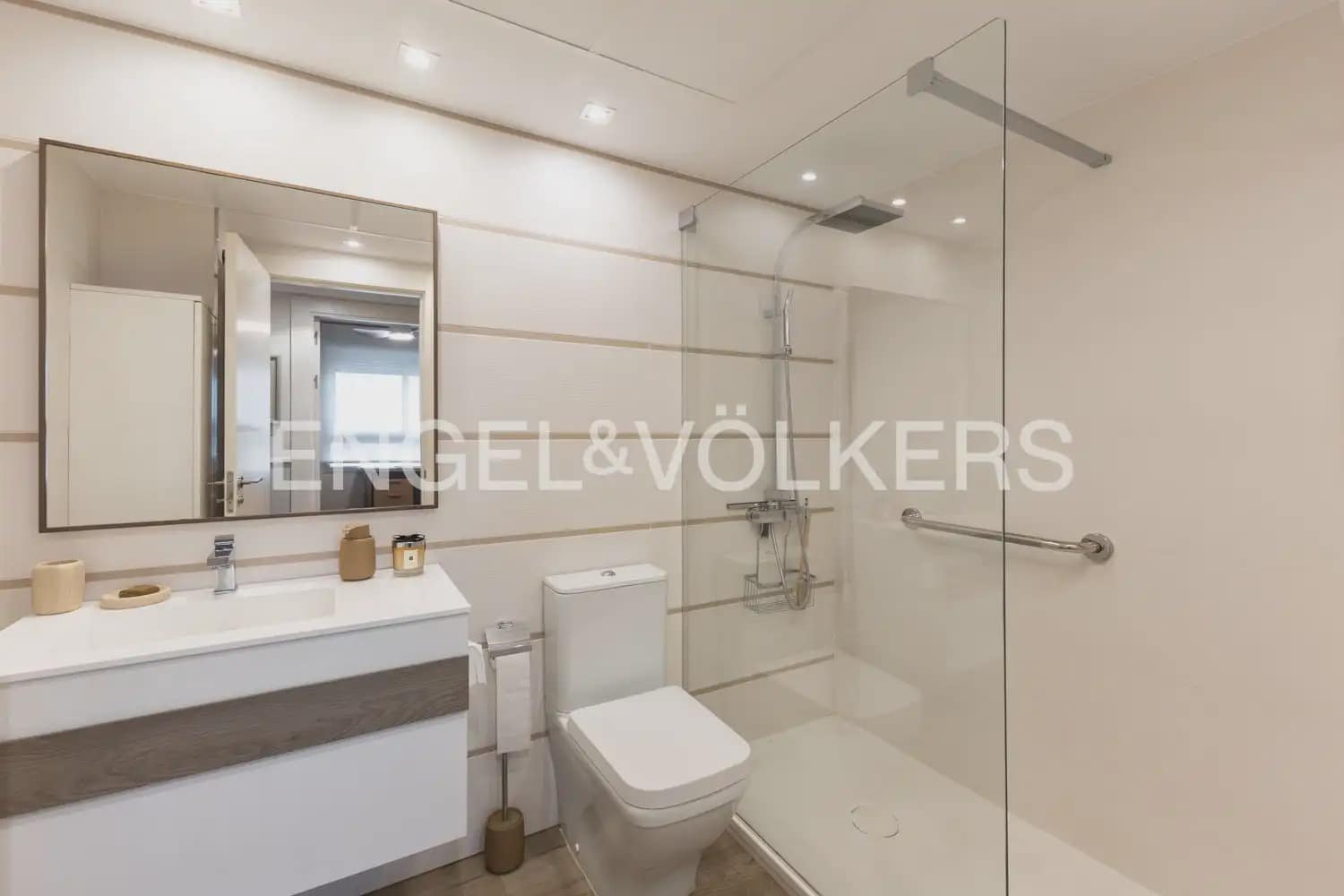 3 quarto Apartamento para venda em Valencia cidade com piscina garagem - 790 000 € (Ref: 9897748)