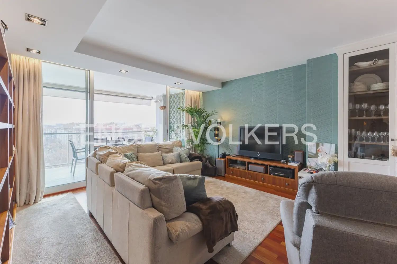 3 quarto Apartamento para venda em Valencia cidade com piscina garagem - 790 000 € (Ref: 9897748)