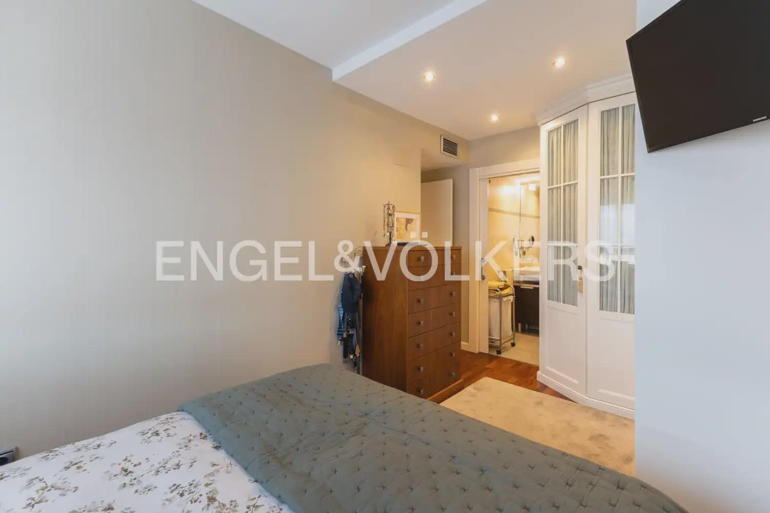 3 quarto Apartamento para venda em Valencia cidade com piscina garagem - 790 000 € (Ref: 9897748)