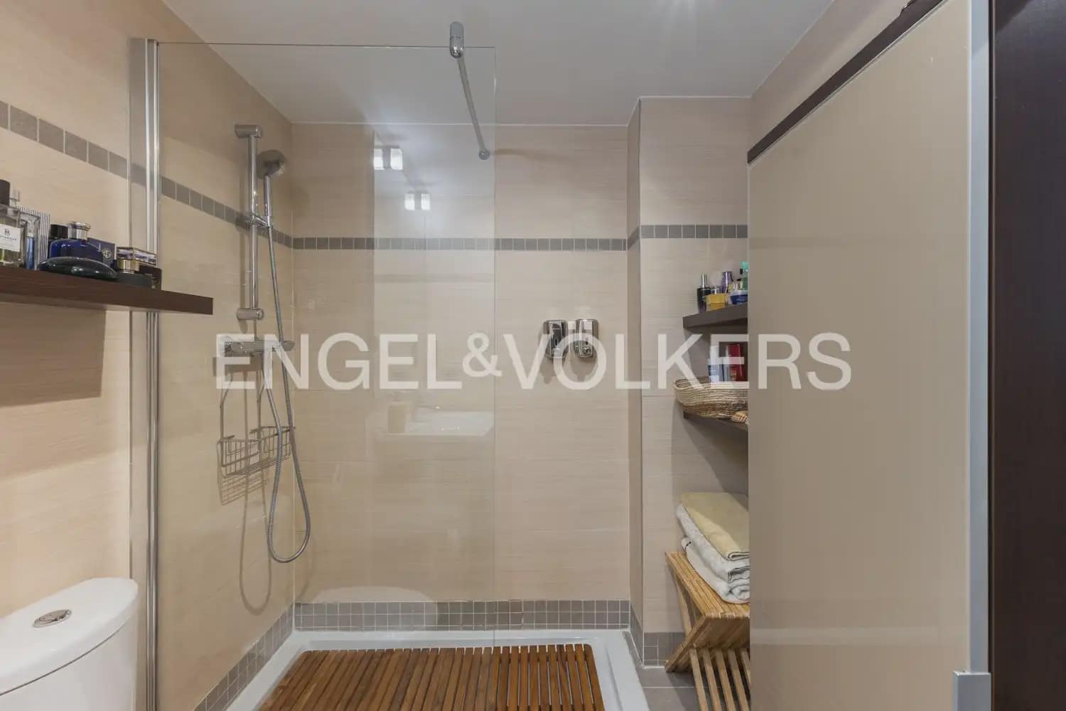 3 quarto Apartamento para venda em Valencia cidade com piscina garagem - 790 000 € (Ref: 9897748)