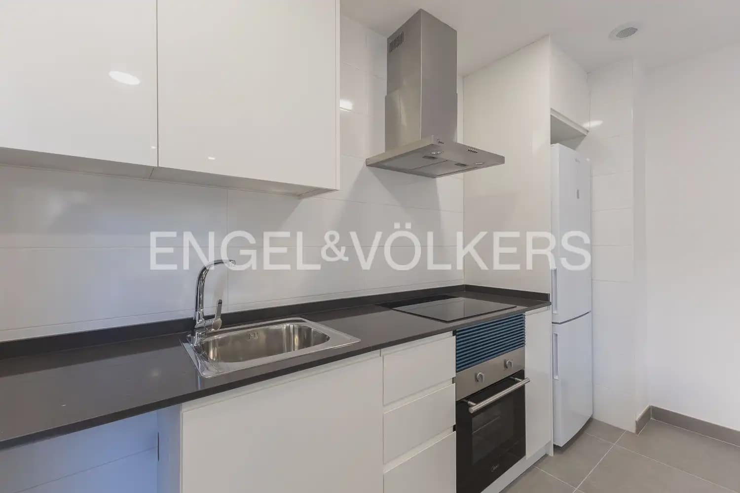 1 Zimmer Wohnung zu vermieten in Massanassa - 950 € (Ref: 9897750)