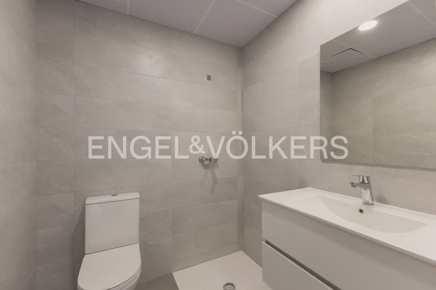 1 Zimmer Wohnung zu vermieten in Massanassa - 950 € (Ref: 9897750)