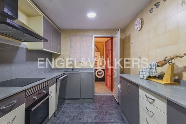 Piso de 4 habitaciones en Vara de Quart, València ciudad en venta - 368.000 € (Ref: 9897751)