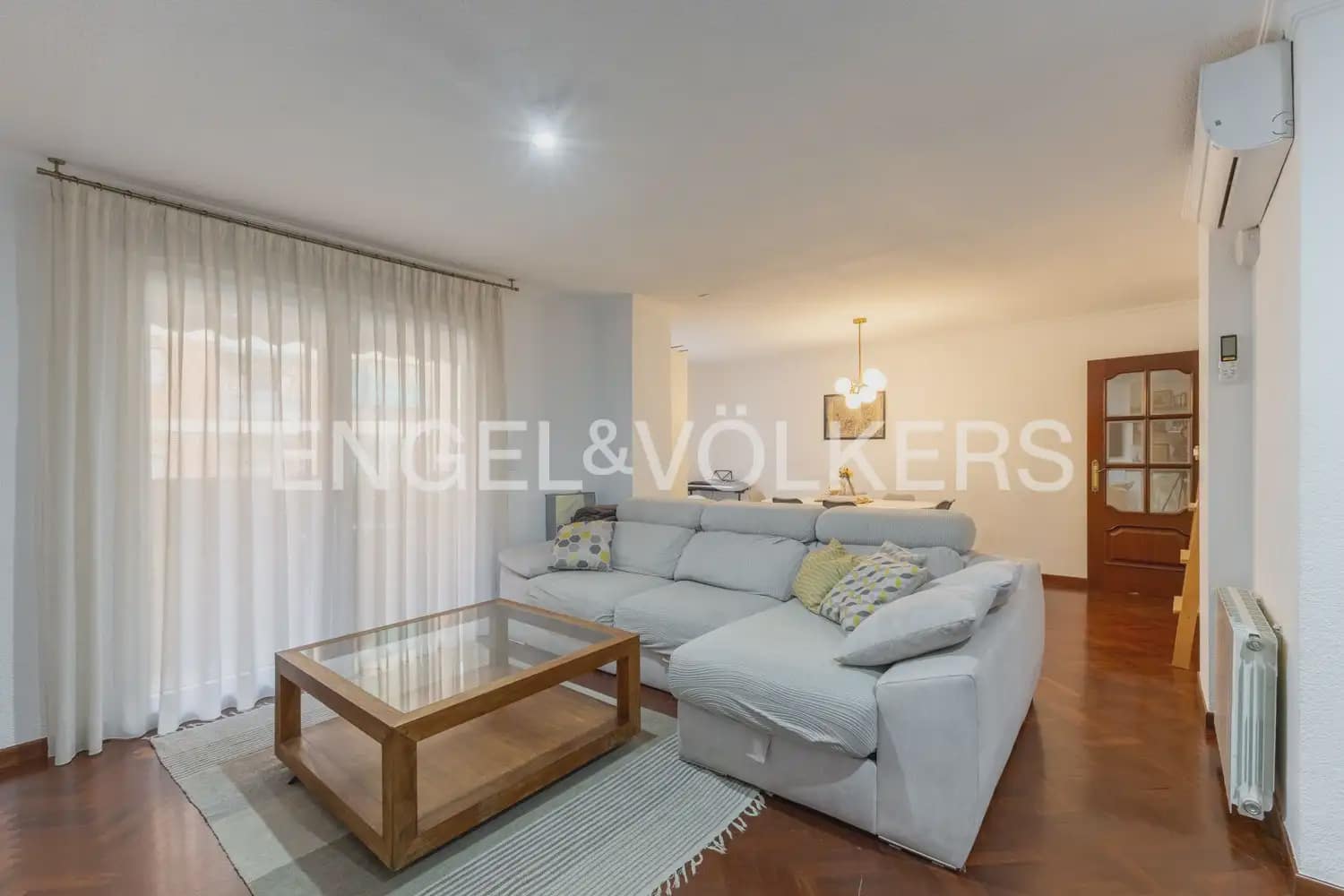 4 sovrum Lägenhet till salu i Valencia stad - 495 000 € (Ref: 9897752)