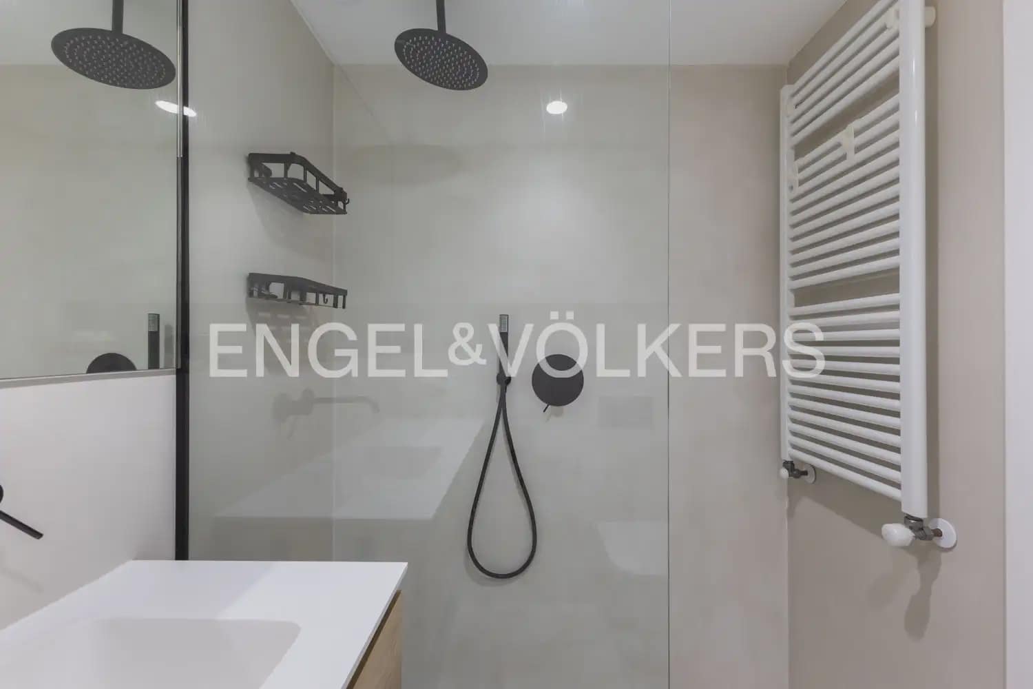 4 sovrum Lägenhet till salu i Valencia stad - 495 000 € (Ref: 9897752)