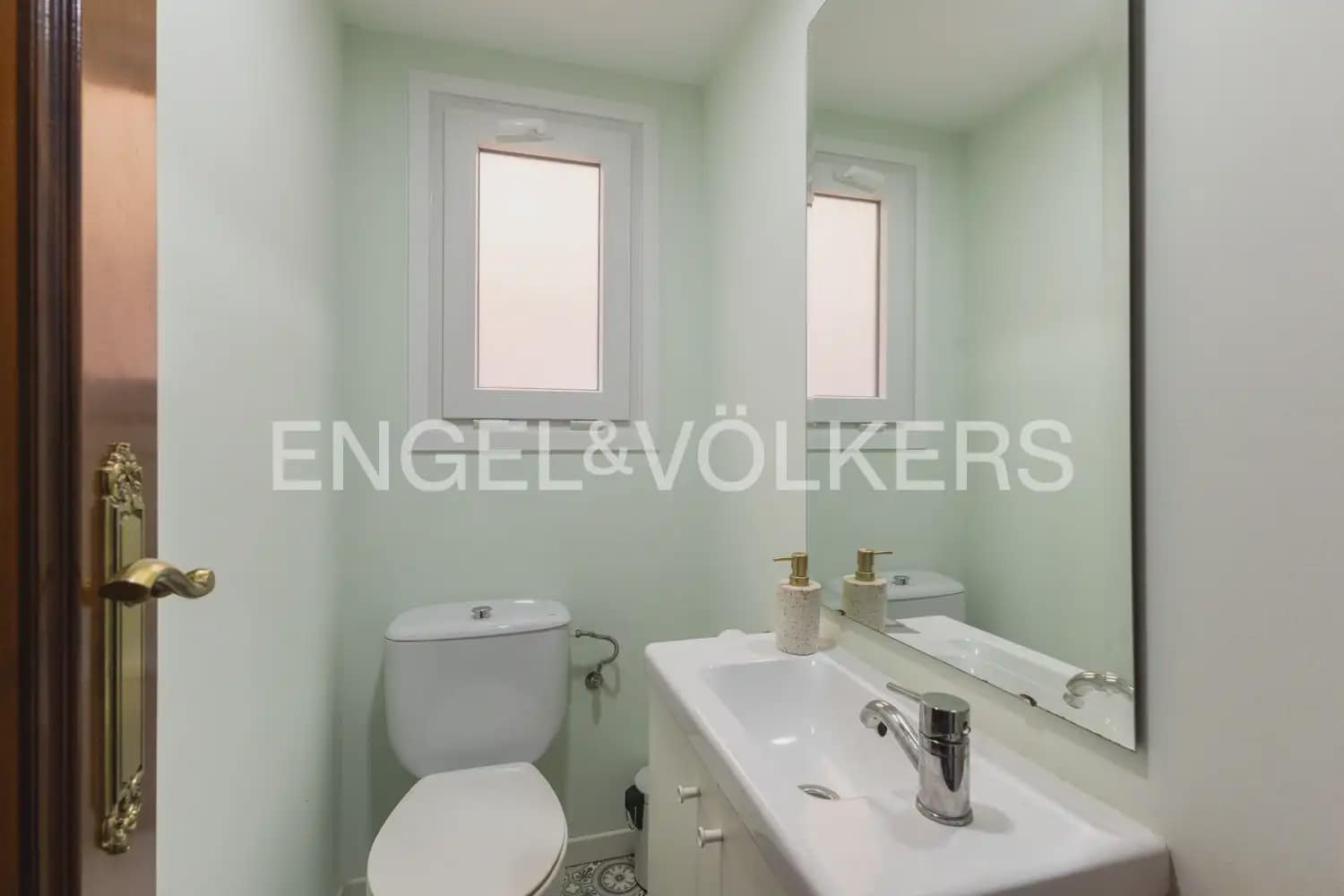 4 sovrum Lägenhet till salu i Valencia stad - 495 000 € (Ref: 9897752)