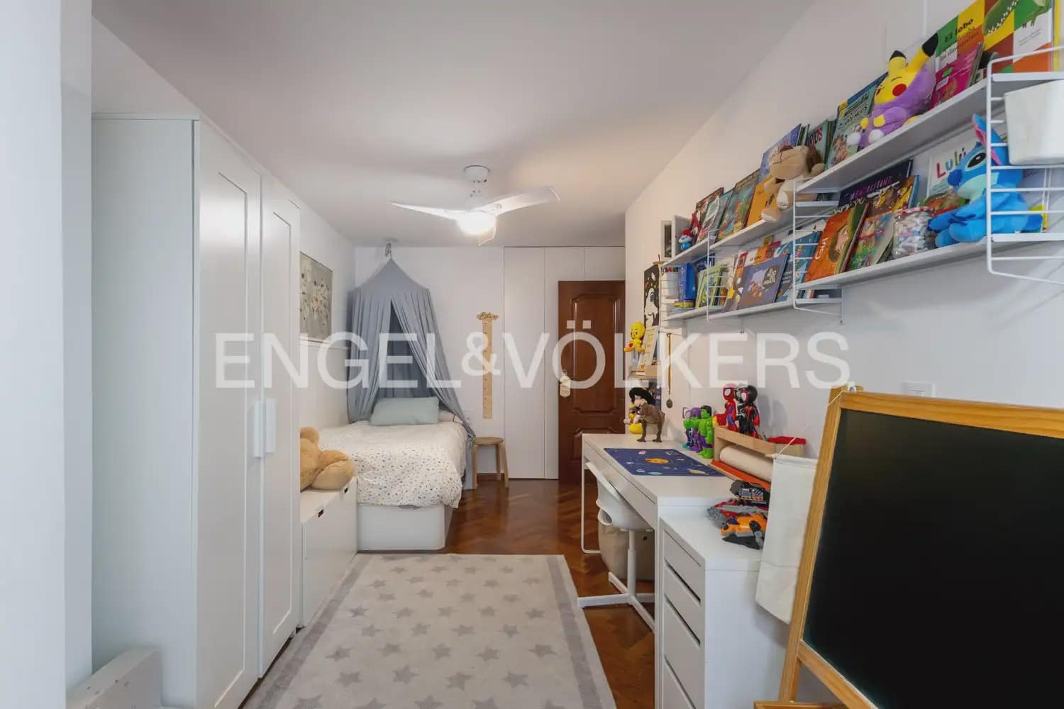 4 sovrum Lägenhet till salu i Valencia stad - 495 000 € (Ref: 9897752)