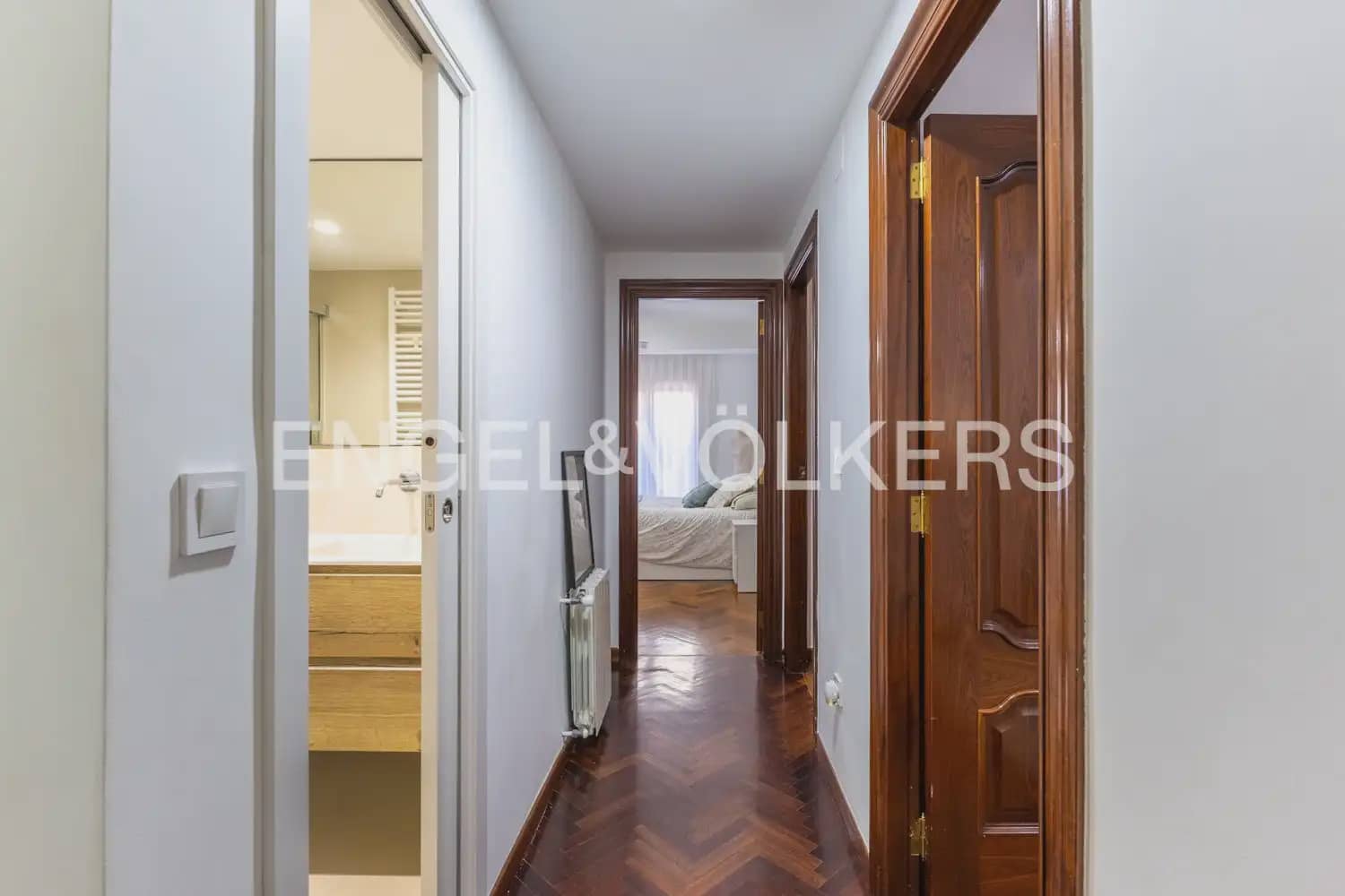 4 sovrum Lägenhet till salu i Valencia stad - 495 000 € (Ref: 9897752)