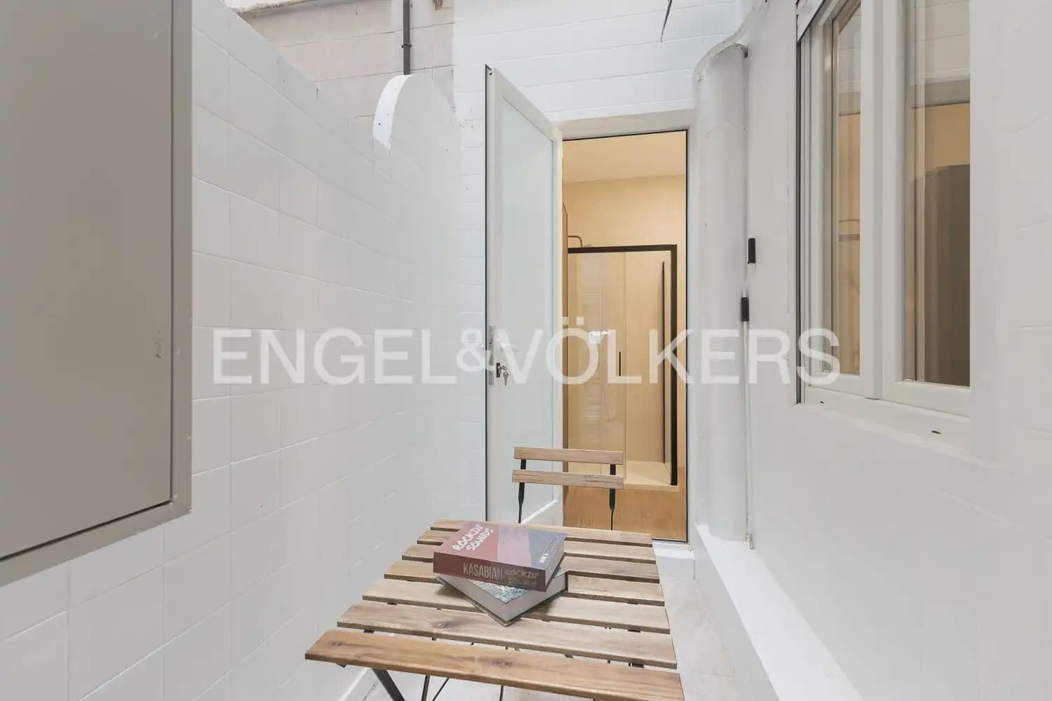 Piso de 2 habitaciones en València ciudad en venta - 420.000 € (Ref: 9897753)