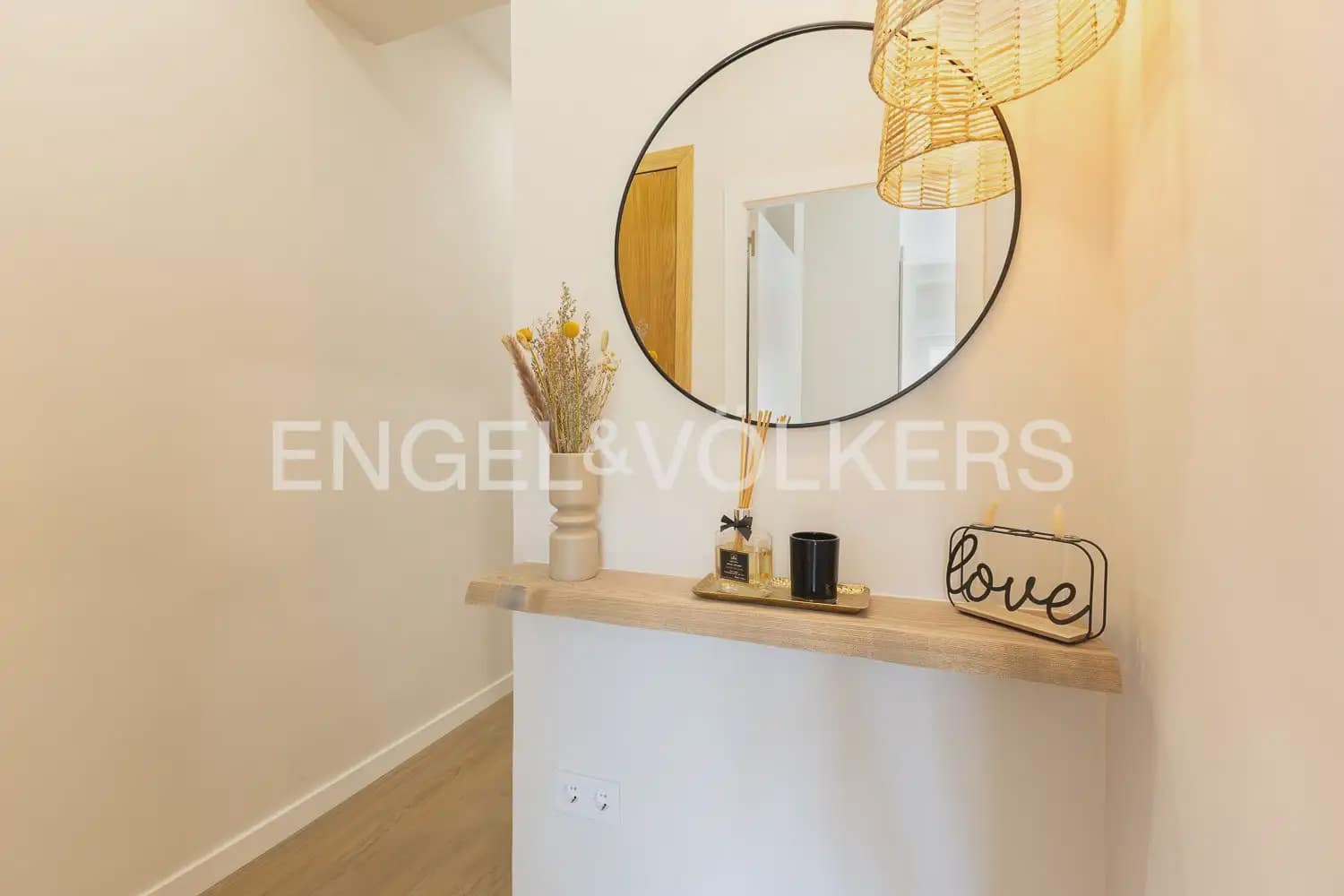Piso de 2 habitaciones en València ciudad en venta - 420.000 € (Ref: 9897753)