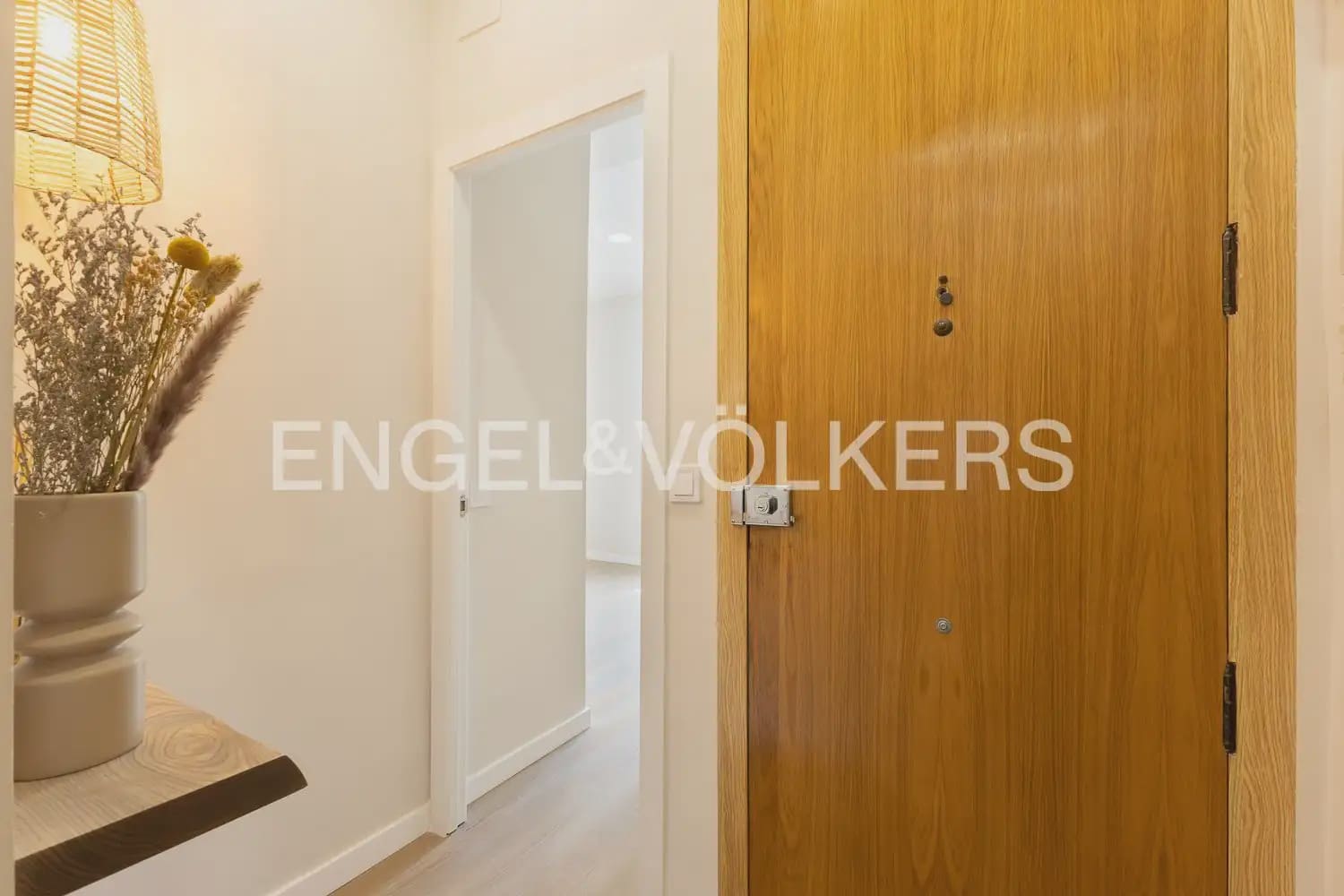 Piso de 2 habitaciones en València ciudad en venta - 420.000 € (Ref: 9897753)