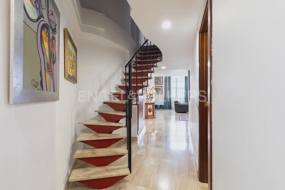 4 Zimmer Wohnung zu vermieten in Valencia Stadt mit Garage - 3.500 € (Ref: 9897754)