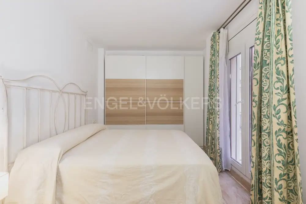 4 Zimmer Wohnung zu vermieten in Valencia Stadt mit Garage - 3.500 € (Ref: 9897754)