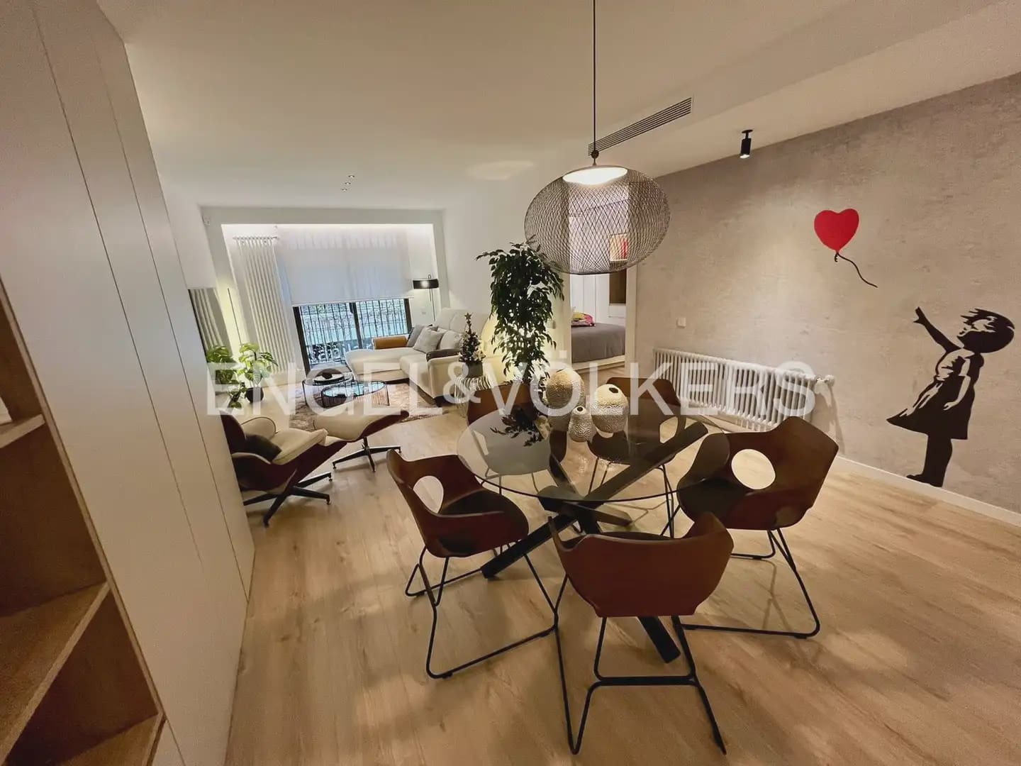 3 makuuhuone Asunto myytävänä paikassa Valencia kaupunki mukana 
autotalli - 730 000 € (Ref: 9897756)
