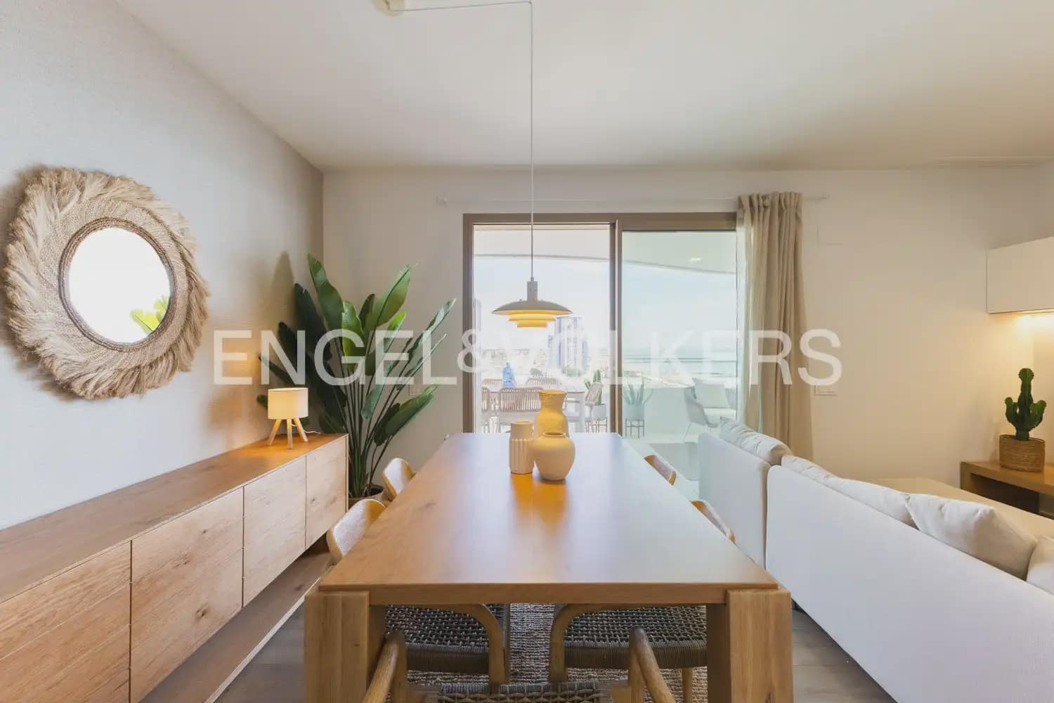 3 sovrum Lägenhet att hyra i Puig med pool garage - 3 000 € (Ref: 9897757)