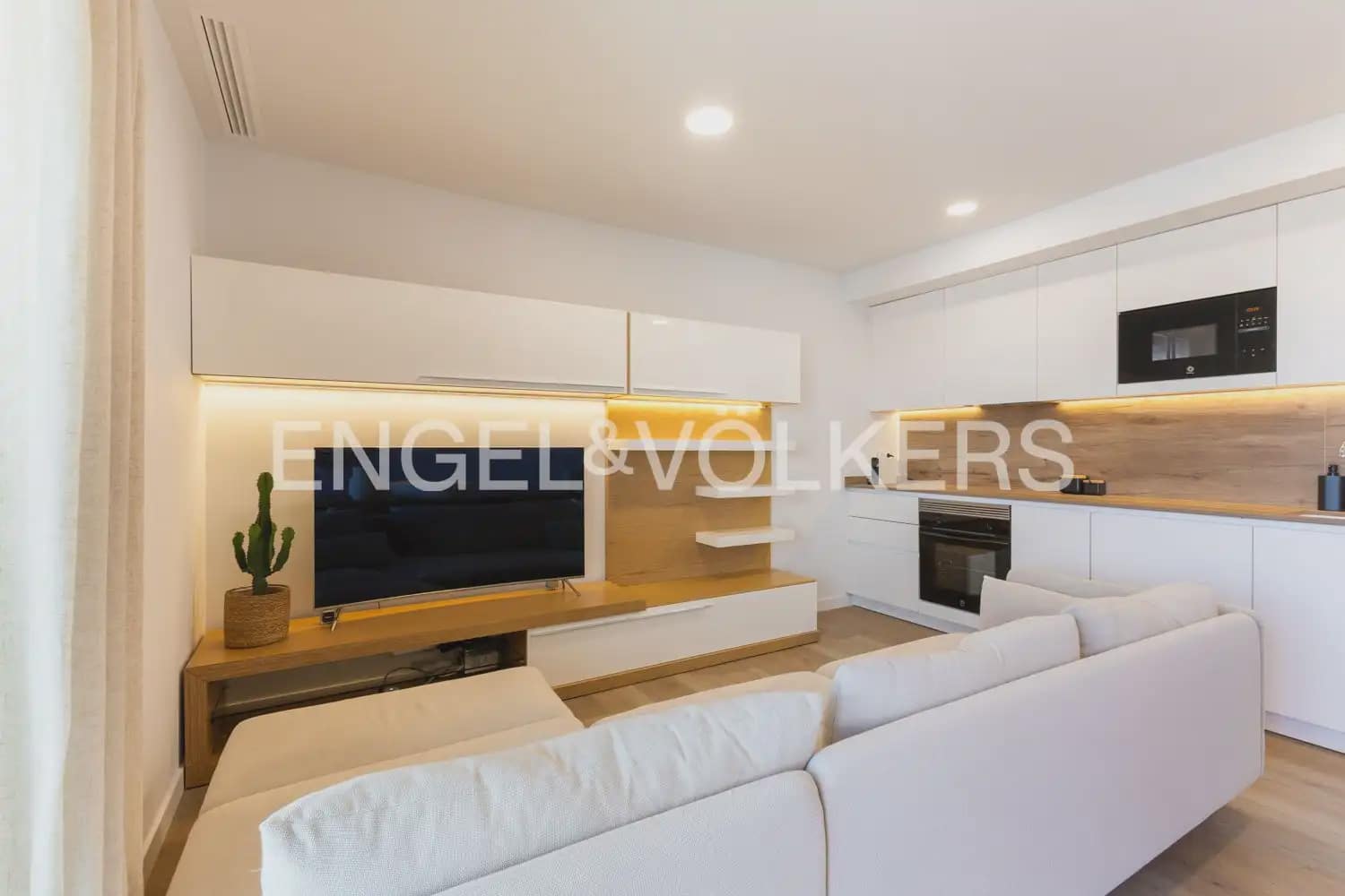 3 sovrum Lägenhet att hyra i Puig med pool garage - 3 000 € (Ref: 9897757)