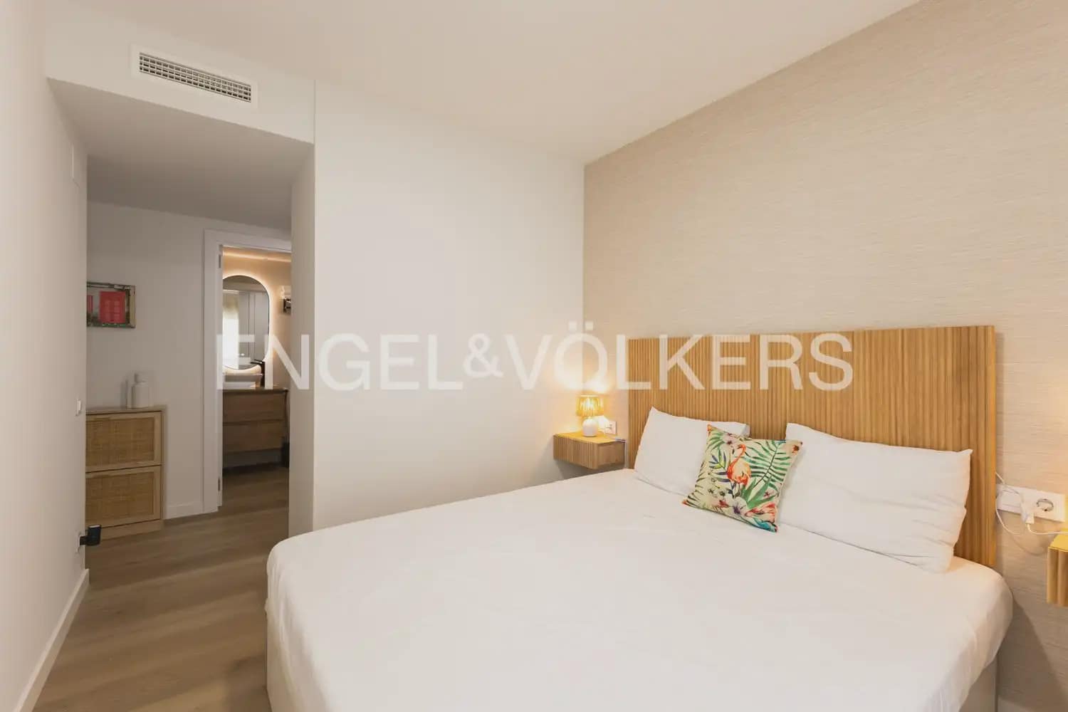 3 sovrum Lägenhet att hyra i Puig med pool garage - 3 000 € (Ref: 9897757)