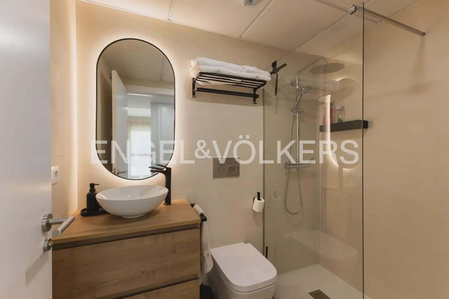 3 sovrum Lägenhet att hyra i Puig med pool garage - 3 000 € (Ref: 9897757)