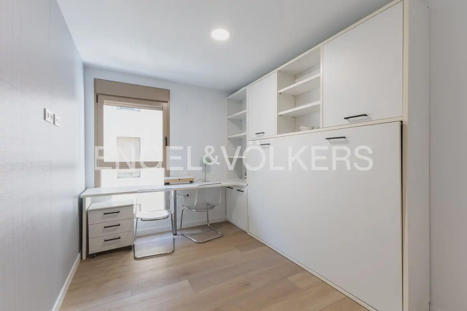 3 sovrum Lägenhet att hyra i Puig med pool garage - 3 000 € (Ref: 9897757)