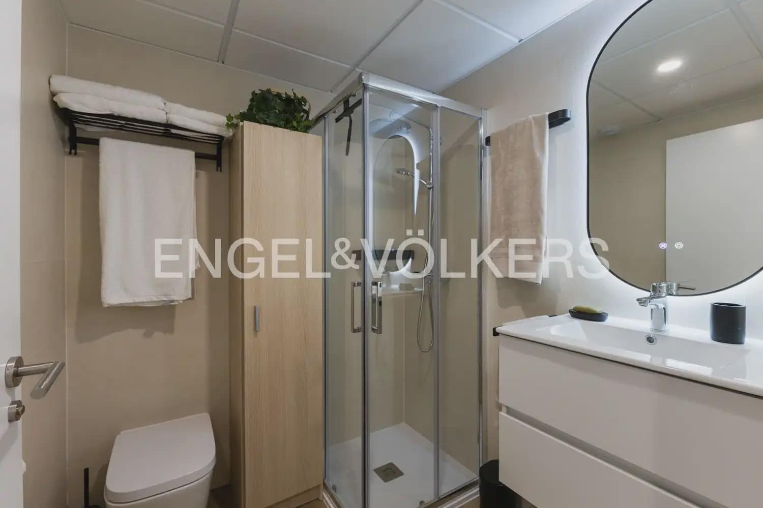 3 sovrum Lägenhet att hyra i Puig med pool garage - 3 000 € (Ref: 9897757)