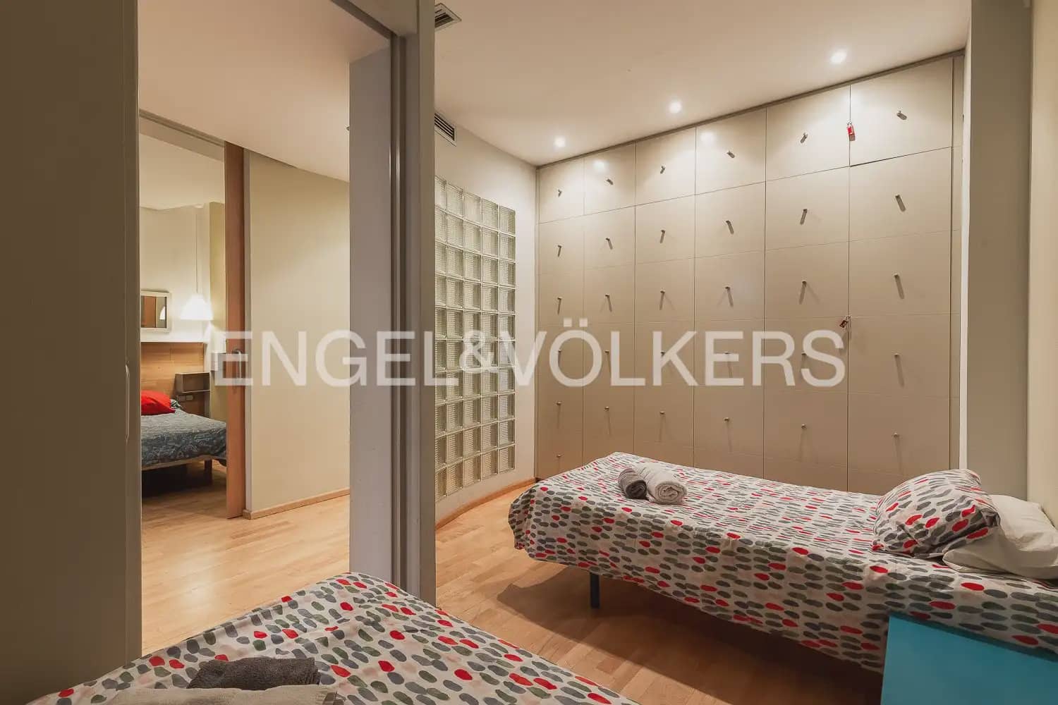 3 makuuhuone Asunto myytävänä paikassa Valencia kaupunki - 590 000 € (Ref: 9897758)